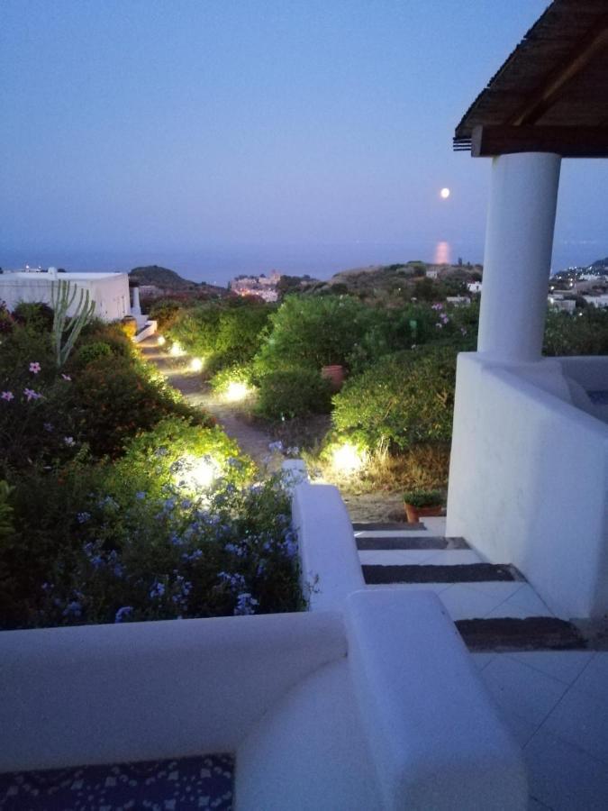 הוילה ליפארי Casa Mariva מראה חיצוני תמונה
