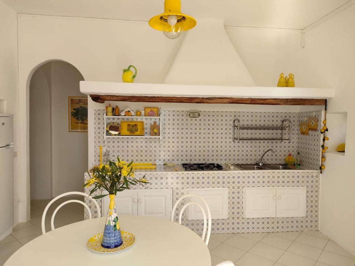 הוילה ליפארי Casa Mariva מראה חיצוני תמונה