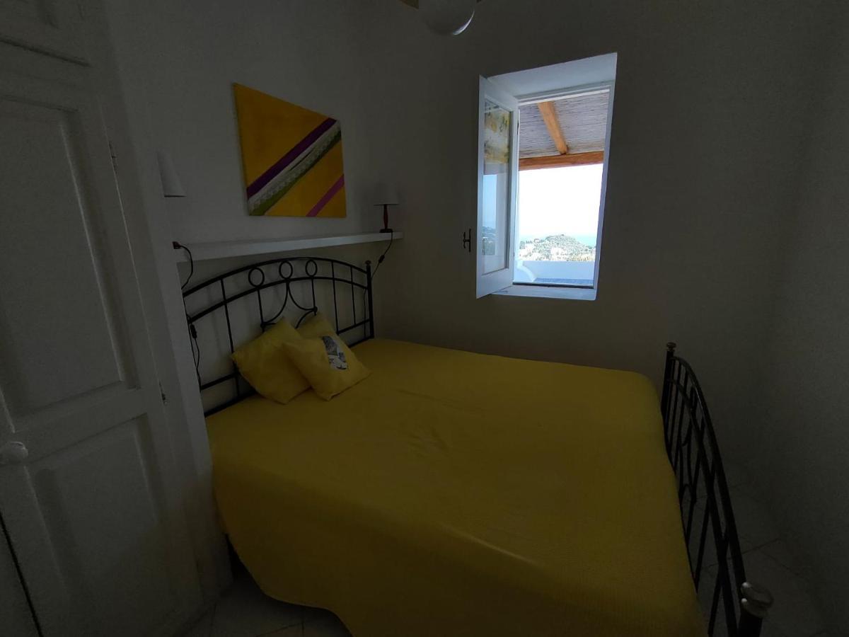 הוילה ליפארי Casa Mariva מראה חיצוני תמונה
